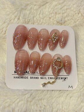 Almond-Shape Glitter Press-On Nails